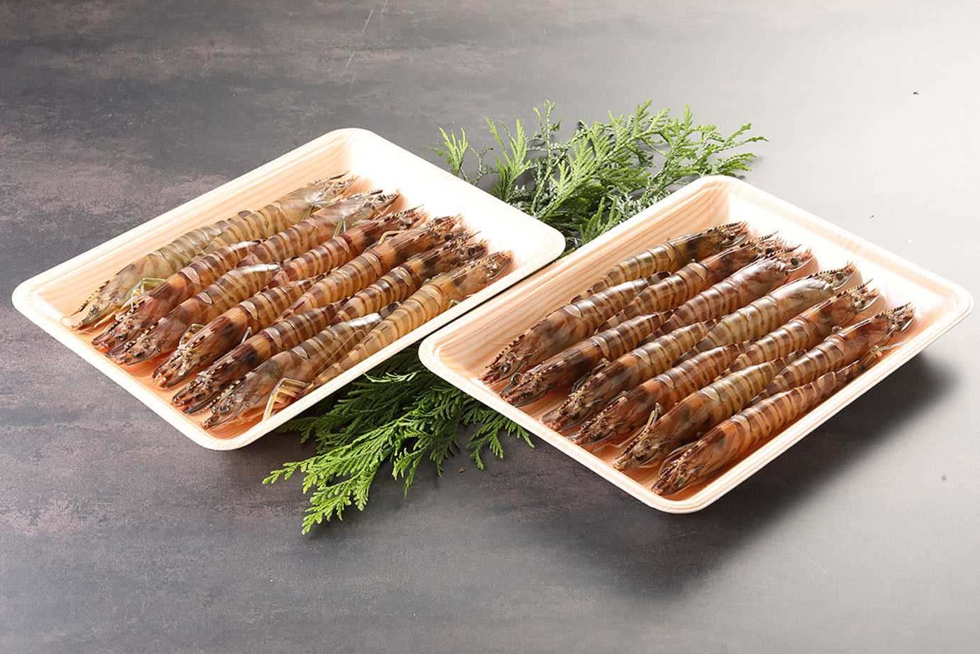 活け〆急速冷凍車えび(養殖) 400g入×2pk